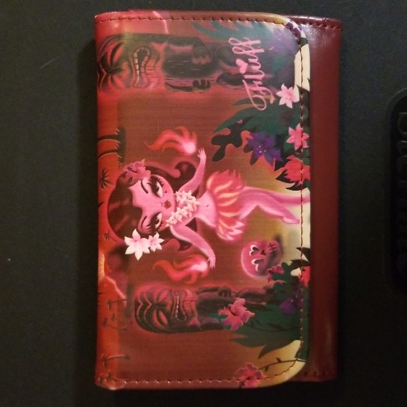 ♥️ NWOT Vintage Fluff Wallet! - Picture 1 of 4